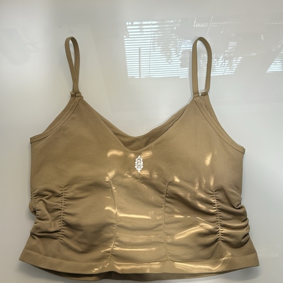 Free People Movement Good Karma Ruched Crop Tank M/L - Picture 4 of 11